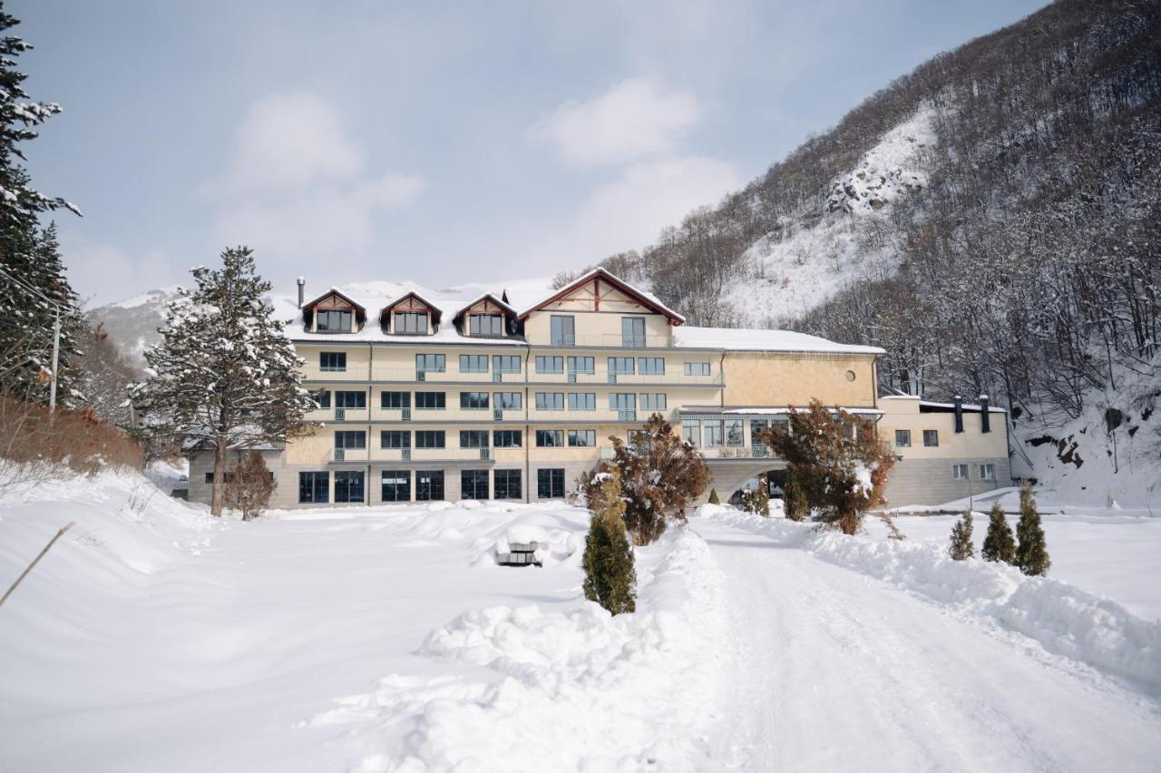 Apricot Aghveran Resort المظهر الخارجي الصورة